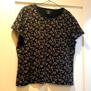 Croft&Barrows crew neck shirt. 100% cotton. Size large ladies